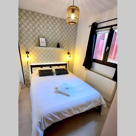 Duplex Cocoon Centre / Wifi / Netflix شقة تروي