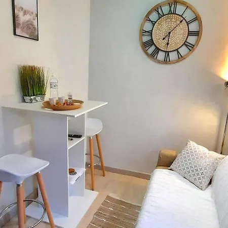 Duplex Cocoon Centre / Wifi / Netflix شقة تروي